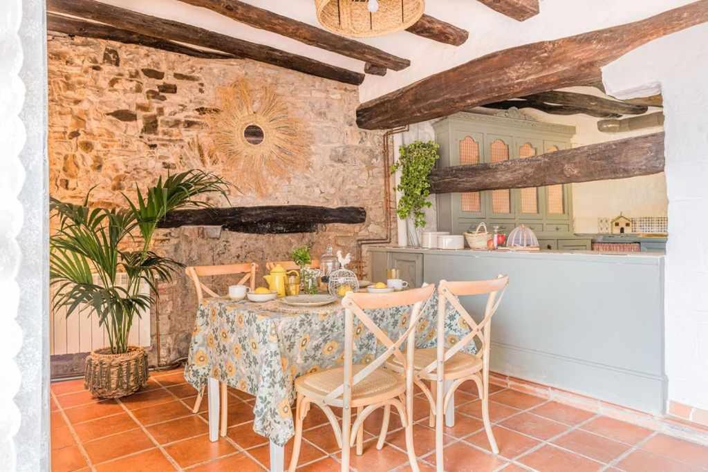 Гостевой дом Casa Pardal Coliving & Coworking Sant Pere Sallavinera Экстерьер фото