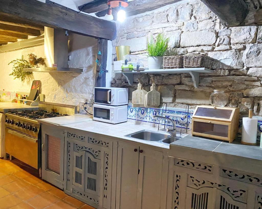 Гостевой дом Casa Pardal Coliving & Coworking Sant Pere Sallavinera Экстерьер фото
